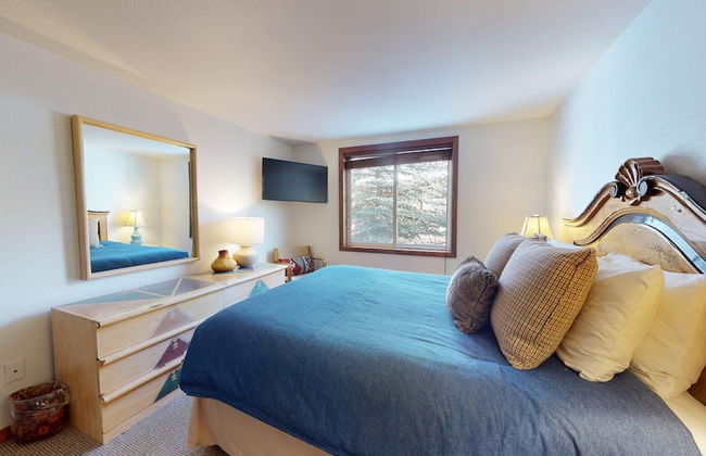 Terracehouse - CoralTree Residence Collection - Photo 31