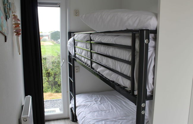 Charming Retreat for Your Escape - Photo 7