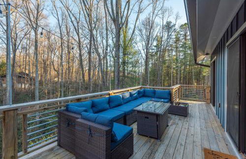 Spacious 4BR Mountain Retreat for 16 in Fairview - Foto 15
