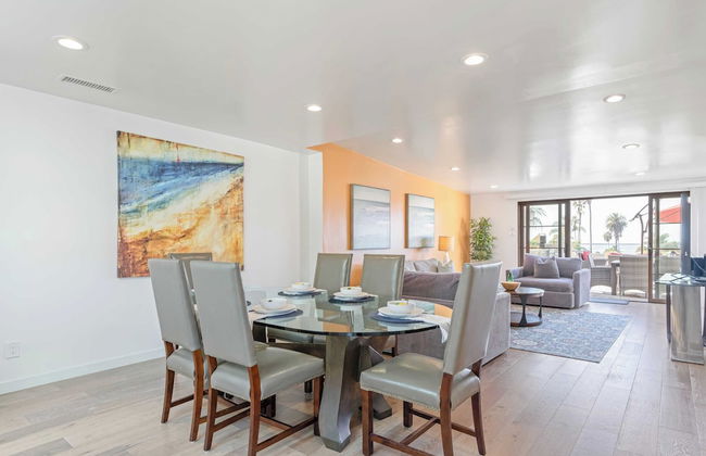 Windansea by Avantstay Private Rooftop Patio, 2 Blocks to Beach & Town - Foto 8