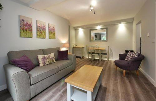 Crewe Short Lets 4 Victoria Court, Crewe - Photo 2