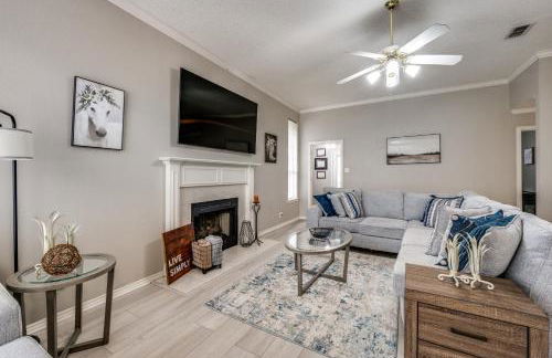 Spacious Brick House 3BR 2BA A+ - Foto 9