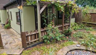 3-Bed, Sleeps 6, 1 Bath, Parking, WiFi - Foto 5