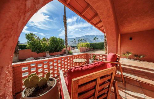 The Pink House - Palm Springs Gem with Private Pool & BBQ - Foto 30