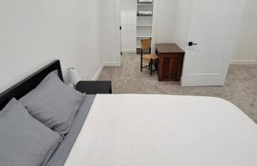 Spacious & Modern Apartment, close to Universities and Mountains - Foto 2