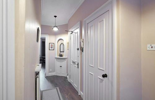 3 Bedroom Apartment - Historic Old Town - Foto 4