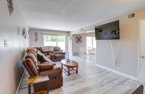 Walk to Brigantine Beach Condo with Furnished Patio - Foto 4