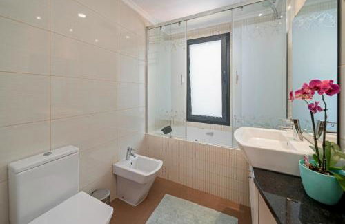 OurMadeira - Amaro Sol - Foto 16