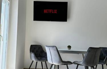 MK Apartments - Photo 15