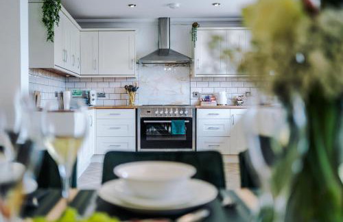 Damson House- Spacious, Modern 6 bedroom Executive House - Ideal for Work Teams or Multi-Generational Families - Foto 17