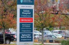 Charming Downtown Gem. 2 minutes to Salem. Workspace Included - Photo 16