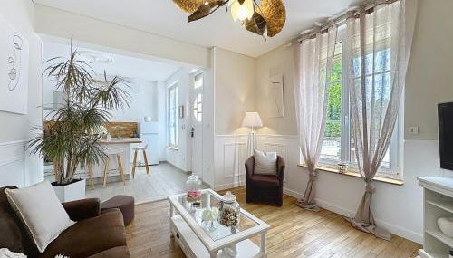 Charmante maison 2 chambres avec cour et jardin - Foto 2