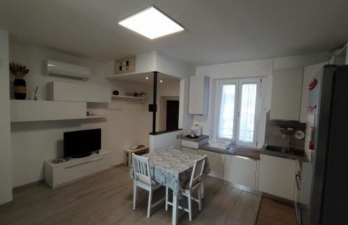 PINK & GREEN APARTMENTS - RHO FIERA MILANO MIND - Andrea - Foto 15