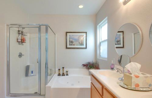 2 Mi to Coachella: Indio Home w/ Outdoor Oasis - Foto 16