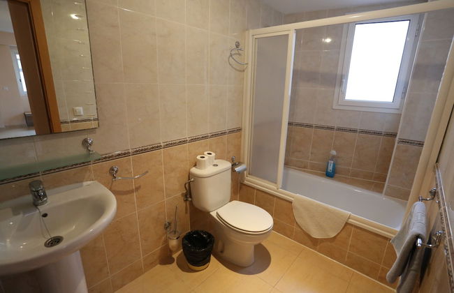 Royal Inn Aparthotel - Photo 28