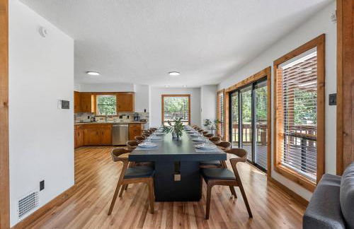 Pickleball & mini-golf, Pool/Spa, Epic Gameroom! - Photo 40