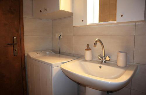 Romanza Kournás - Foto 11