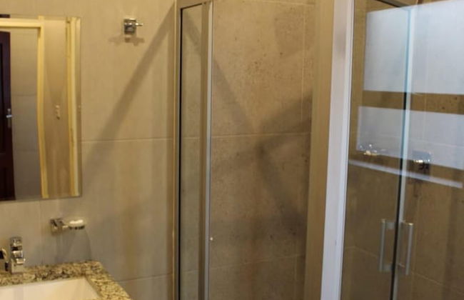 A Pristine B B Located in Belvedere Harare - 2008 - Foto 12