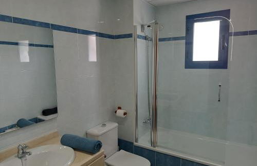 AMPLIO PISO EN COSTA BALLENA A 100 M DE LA PLAYA - Foto 7