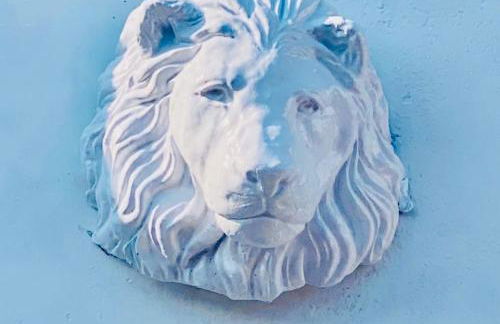 THE LAZY LION - Spacious 2 Bedroom - Town Centre Holiday Home Apartment - Photo 40