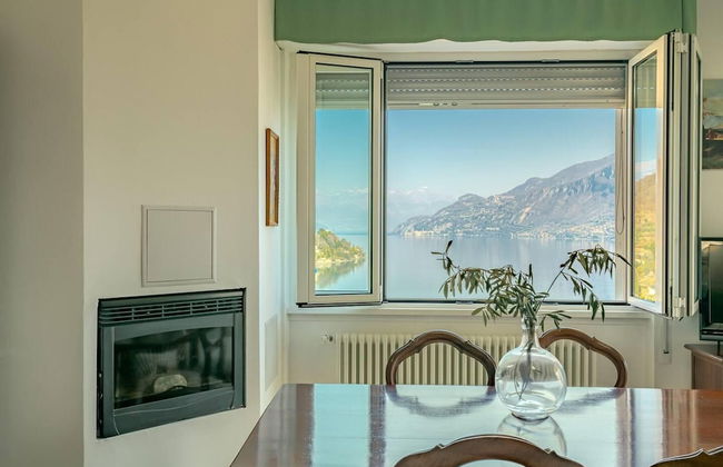 Charming 4-bed Apartment -lake Views & Balconies - Foto 20