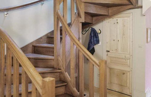 Lovely Home In Thizy-Les-Bourgs - Foto 32