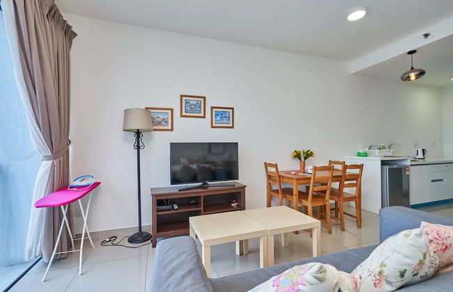 OYO Home 44001 Elegant Studio Setia Alam Trefoil - Foto 32