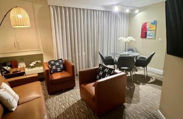 Luxury Waterfront Condo Hilton Hotel Amenities Beach Pool Jacuzzi Jetskis Gym - Foto 60