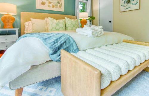 7 Bdrm, Pickleball, Bball, HotTub, FirePit, Golf! - Foto 37