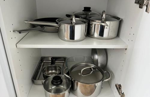 011 CHIC & COSY STUDIO 40m2 HYPERCENTRE WIFI SMART TV NETFLIX - Foto 13