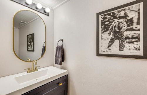 Daphne Home with Deck Close to Beaches and Parks! - Foto 22