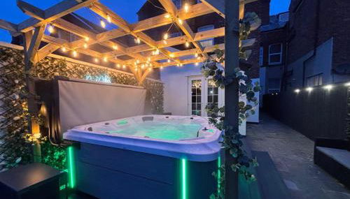 Lethbridge Villa 49 3-bedroom Apartment with private HOT TUB,Fibre WiFi, free parking, sleeps 6 - Foto 5