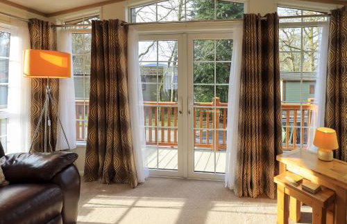 Squirrels Snug - Photo 3