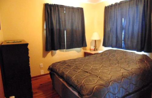 Secluded Cottage Rental in the Trees by Lake Erie, Ohio - Foto 5