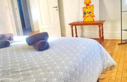 DOMFRONT-BNB : CHIC & CONFORT - Foto 14