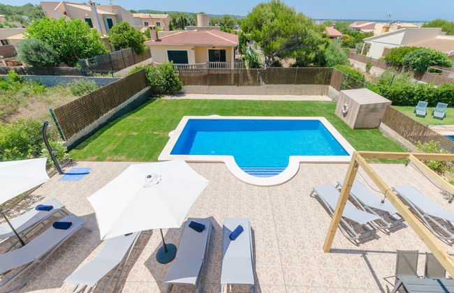 Dones D Aigua 11 in Urbanitzaci s Estanyol - Photo 11