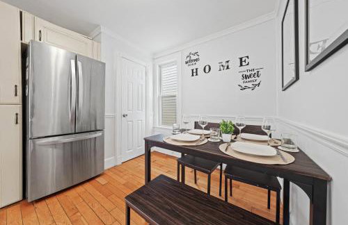 Welcoming Apartment - 10 min Light Rail Access - Foto 11