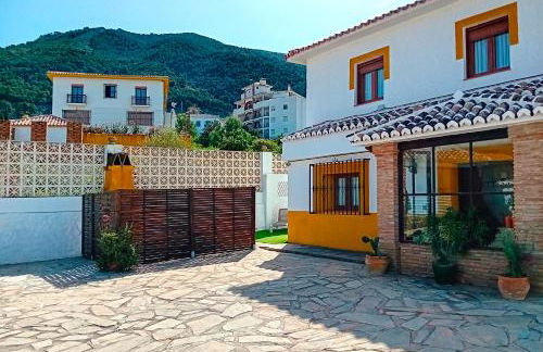 Casa Patio de Los Naranjos Piscina privada - Photo 1