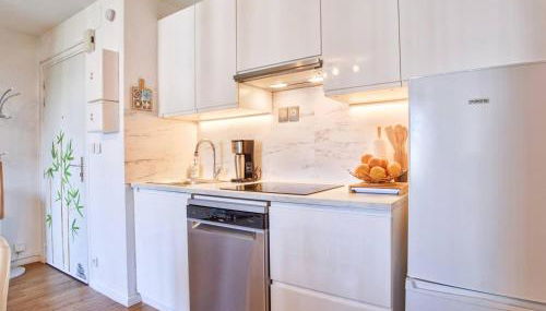 Appartement lumineux avec balcons et stationnement privatif - FR-1-788-22 - Foto 3