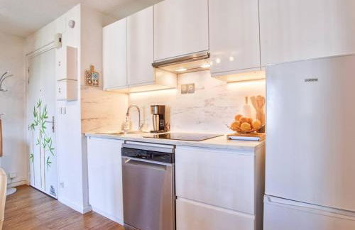 Appartement lumineux avec balcons et stationnement privatif - FR-1-788-22 - Foto 3