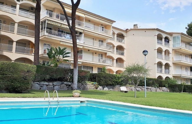 Apartamento con vistas al mar y piscina en la cala “Cap Roig” - Foto 39