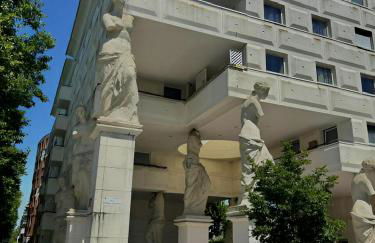 Les Caryatides - F3 lumineux proche Versailles - Foto 6