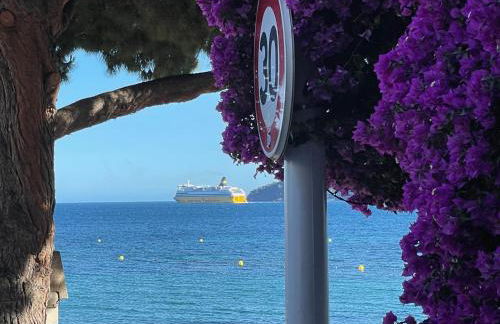 Quiet, sea view terrace, parking, air conditioning, beach, x6 - Foto 27