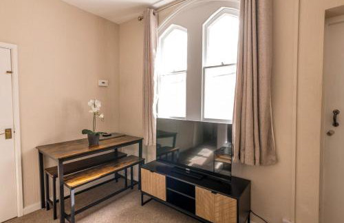 Newly Renovated Coach House by Prescott Apartments - Foto 5