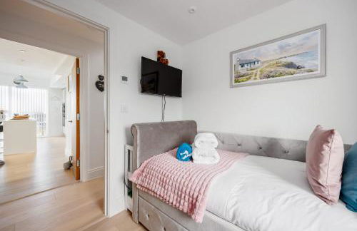 Dolce Vita - Duplex Apartment with Incredible Harbour Views - Photo 28