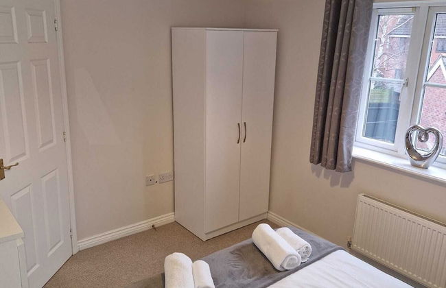 Dog Friendly - 4 Bed House - Sleeps 10 - Pool Table - Foto 6