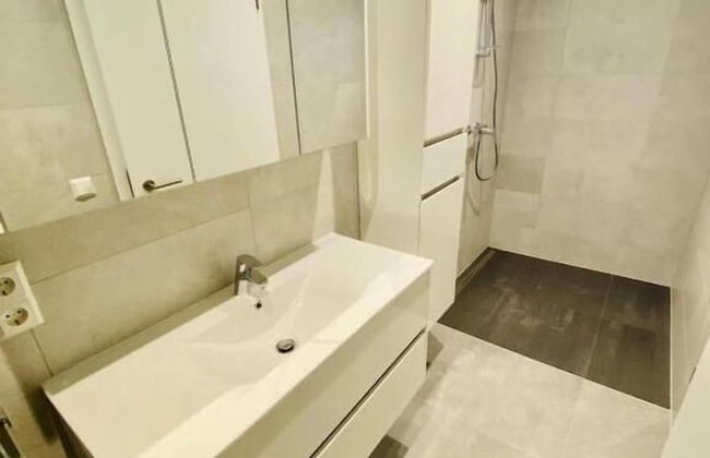 2 bedrooms with Terrace and Parking - Photo 8