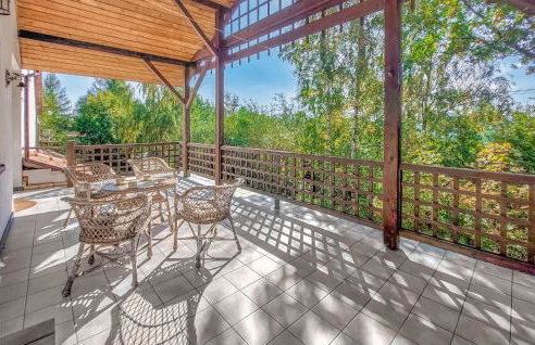 6 Bedroom Amazing Home In Mucharz - Foto 2