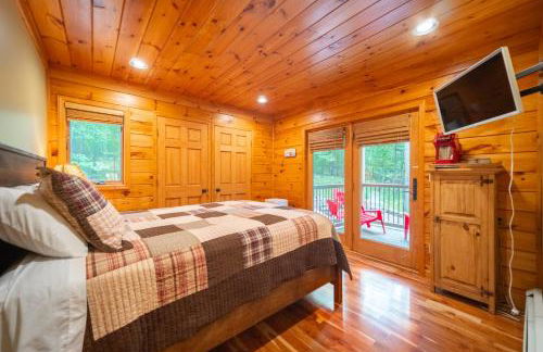 ADK Cabin with Hot Tub, Near Whiteface, Lake Placid, Fire Pit, Game Rm - Foto 16