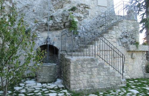 Cozy 2-Bed Apartment, Petrella - Foto 23